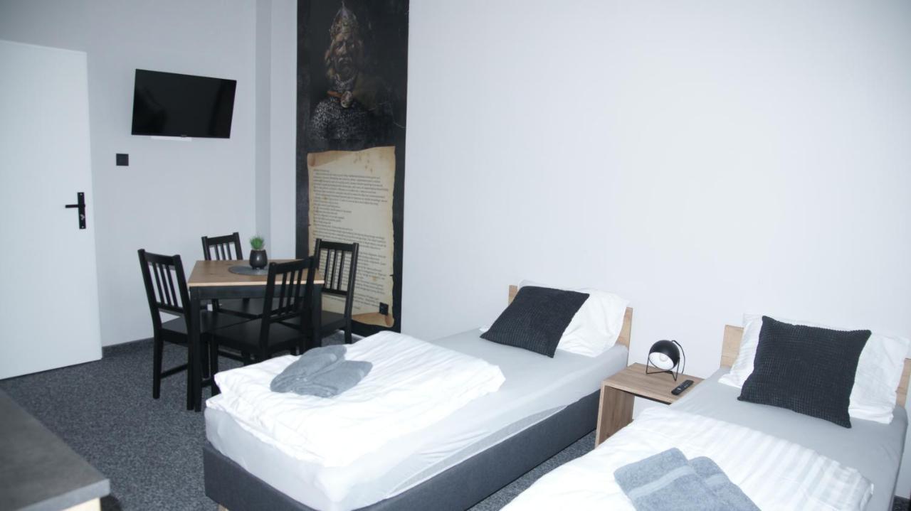 Apartamenty Rycerskie Inowlodz Extérieur photo