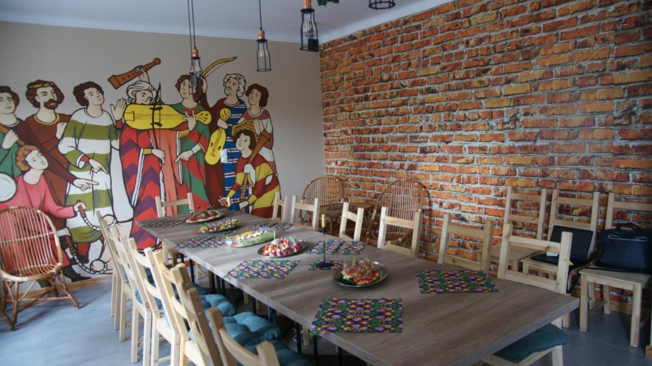 Apartamenty Rycerskie Inowlodz Extérieur photo